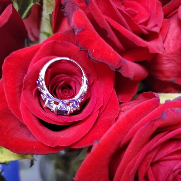 New Silver Amethyst Princess Cut Ring Purple Trim - Picture 2 of 7